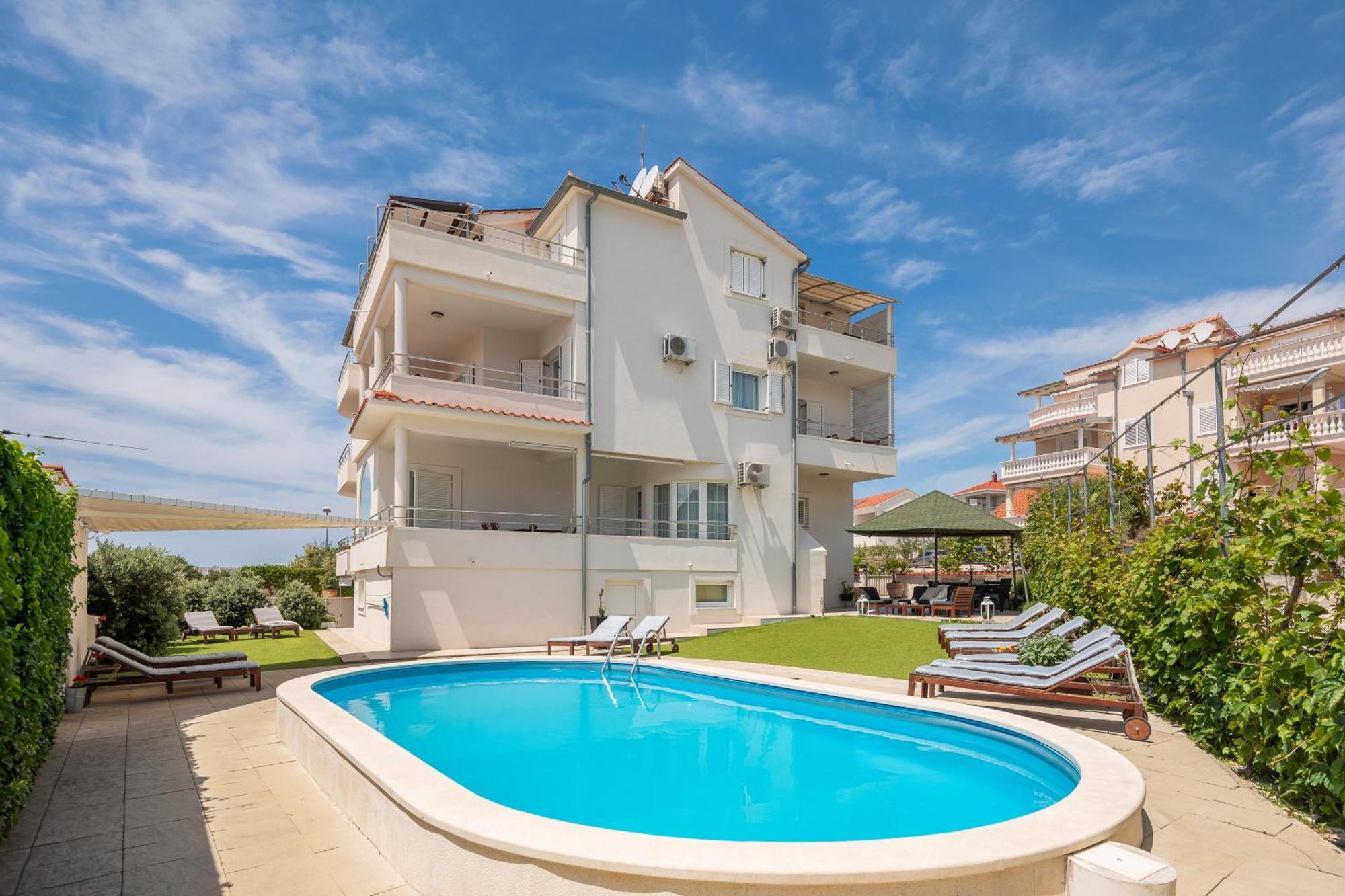 Apartments Tihi III Vodice Exterior photo